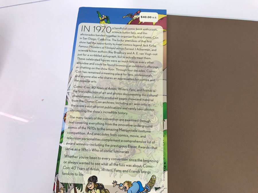 Comic-Con 40 Years Of Artists, Writers, Fans & Friends Hardcover Book Foreword By Ray Bradbury 2009 Chronicle Books [Photo 4]