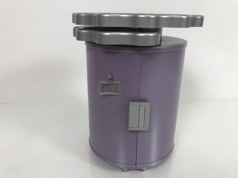 JUST ADDED - American Girl Doll Hair Accessories With Storage Case [Photo 2]