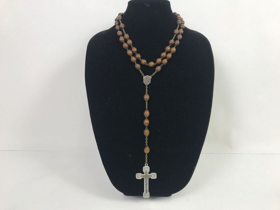 JUST ADDED - Vintage Beaded Rosary Necklace [Photo 1]