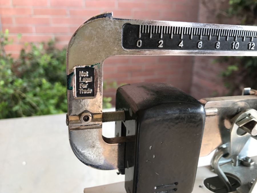 JUST ADDED - Seca Mechanical Doctor's Scale Weight And Height [Photo 7]