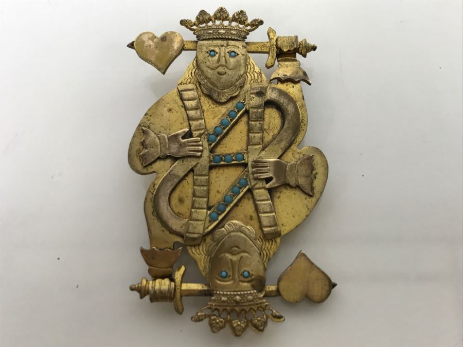 JUST ADDED - Gold Tone King Of Hearts Brooch Accented With Round Turquoise Stones [Photo 2]