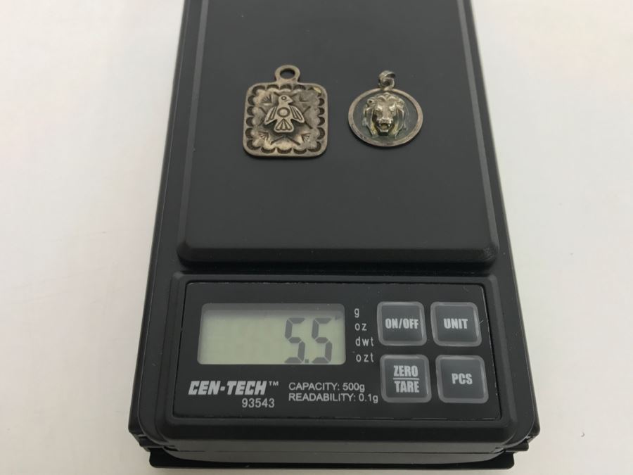 JUST ADDED - Pair Of Sterling Silver Pendants - Lions Head And Native American Design 5.5g [Photo 11]