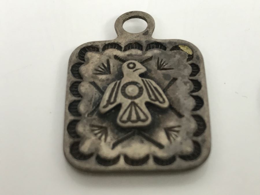 JUST ADDED - Pair Of Sterling Silver Pendants - Lions Head And Native American Design 5.5g [Photo 4]