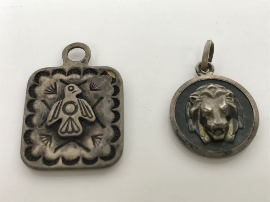 JUST ADDED - Pair Of Sterling Silver Pendants - Lions Head And Native American Design 5.5g [Photo 2]