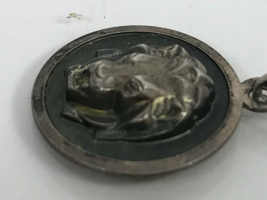 JUST ADDED - Pair Of Sterling Silver Pendants - Lions Head And Native American Design 5.5g [Photo 6]