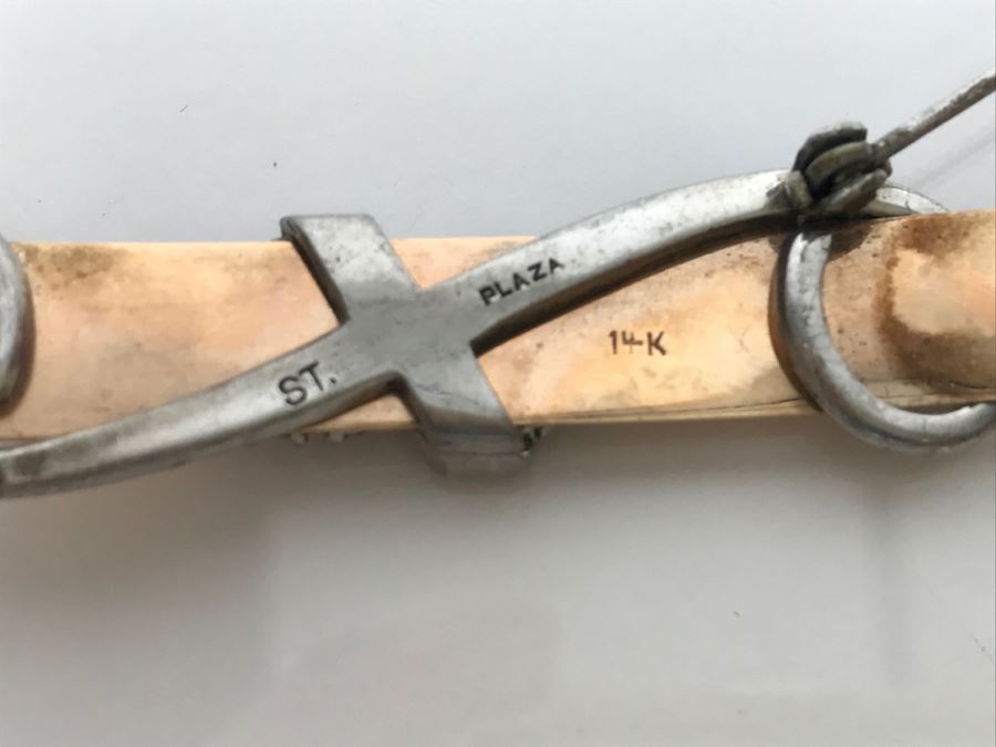 JUST ADDED - 14k Gold 2-Tone Brooch Accented With Milgrain Bar Containing 7 Clear Stones Flanked With 6 Red Prong Set Stones Ribbon Design 2.75' Long 10.6g [Photo 11]