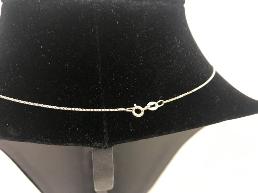 JUST ADDED - Sterling Silver Chain And Pendant With Synthetic Red Stone 8.8g SSJ [Photo 5]