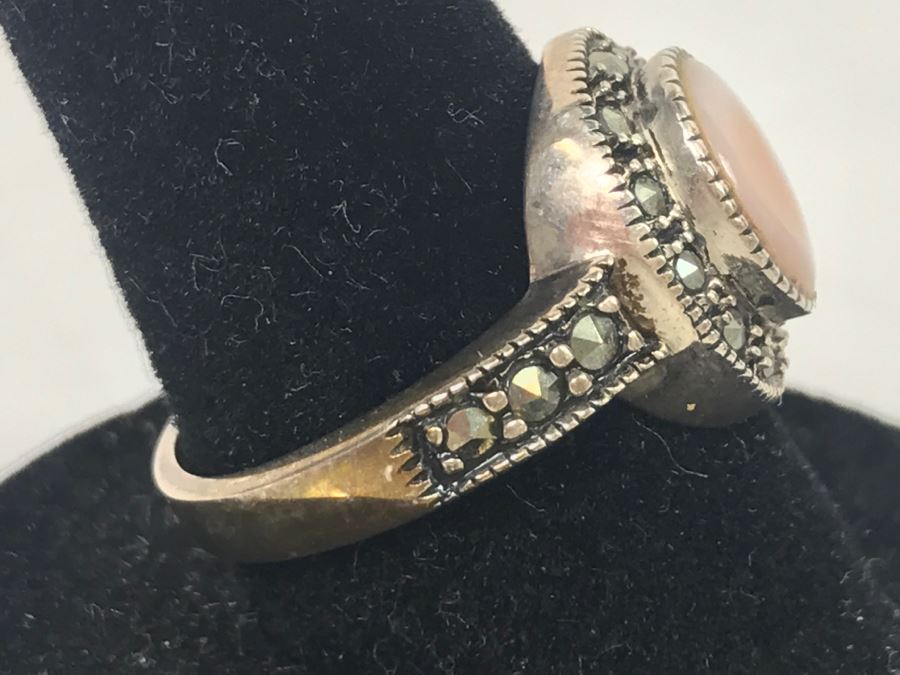 JUST ADDED - Sterling Silver Bezel Set Mother Of Pearl And Marcasite Halo Ring Size 7 3.7g [Photo 5]