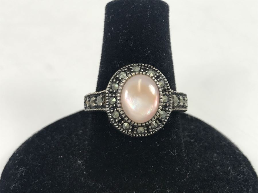 JUST ADDED - Sterling Silver Bezel Set Mother Of Pearl And Marcasite Halo Ring Size 7 3.7g [Photo 2]