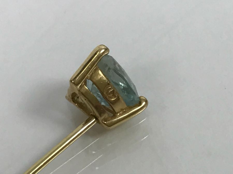 JUST ADDED - 3 Prong Set Trillion Cut Blue Topaz Like Stone Set In 14k Gold Basket 1.1g [Photo 8]