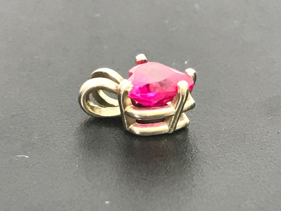 JUST ADDED - 14k Gold Heart-Shapped 4 Prong Set Light Red Stone With Split Bale 0.6g [Photo 12]