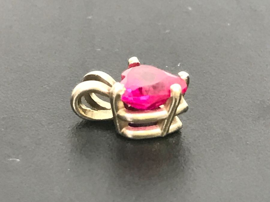 JUST ADDED - 14k Gold Heart-Shapped 4 Prong Set Light Red Stone With Split Bale 0.6g [Photo 2]