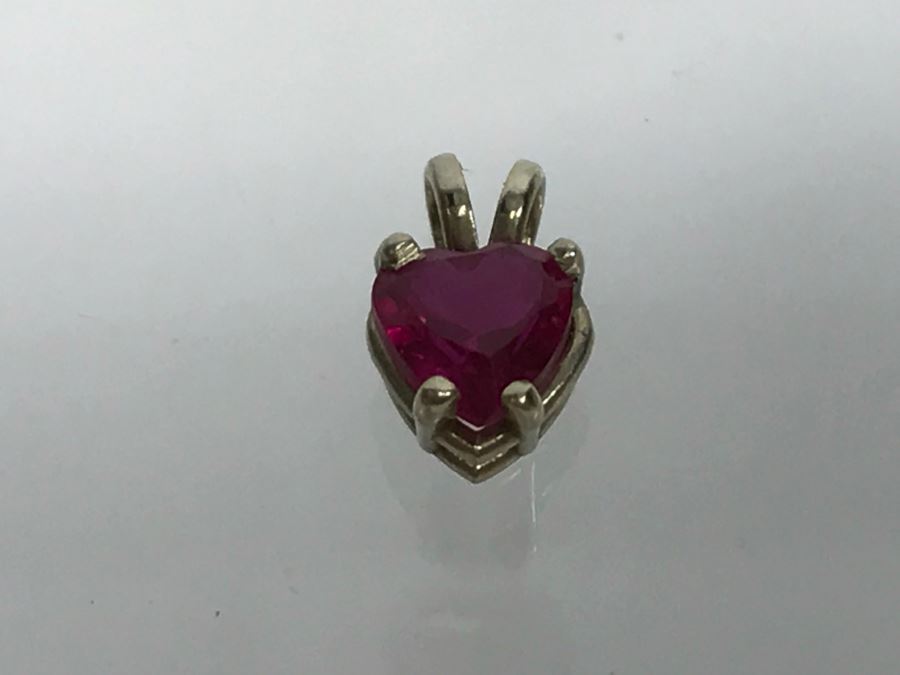 JUST ADDED - 14k Gold Heart-Shapped 4 Prong Set Light Red Stone With Split Bale 0.6g [Photo 7]