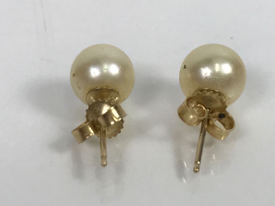 JUST ADDED - 14k Gold Stud Earrings With 7.22mm - 7.46mm Pearls Minimal Blemishes Good Luster 1.4g [Photo 5]