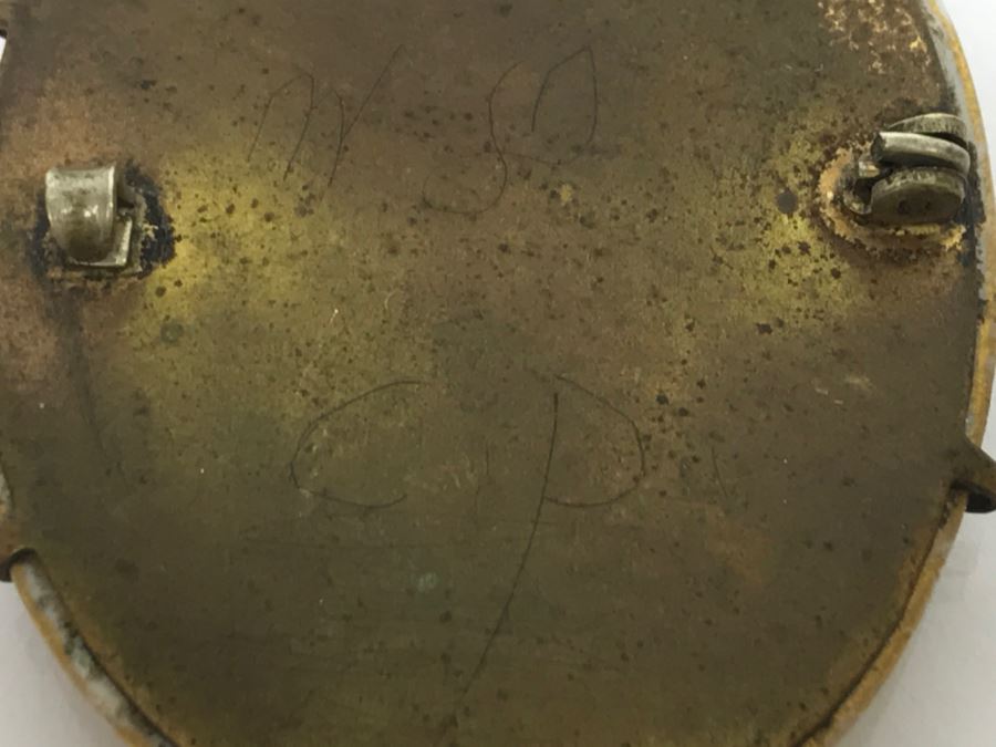 JUST ADDED - Vintage Signed Hand Painted Porcelain Brooch - Pins Needs Repair 12.5g [Photo 9]