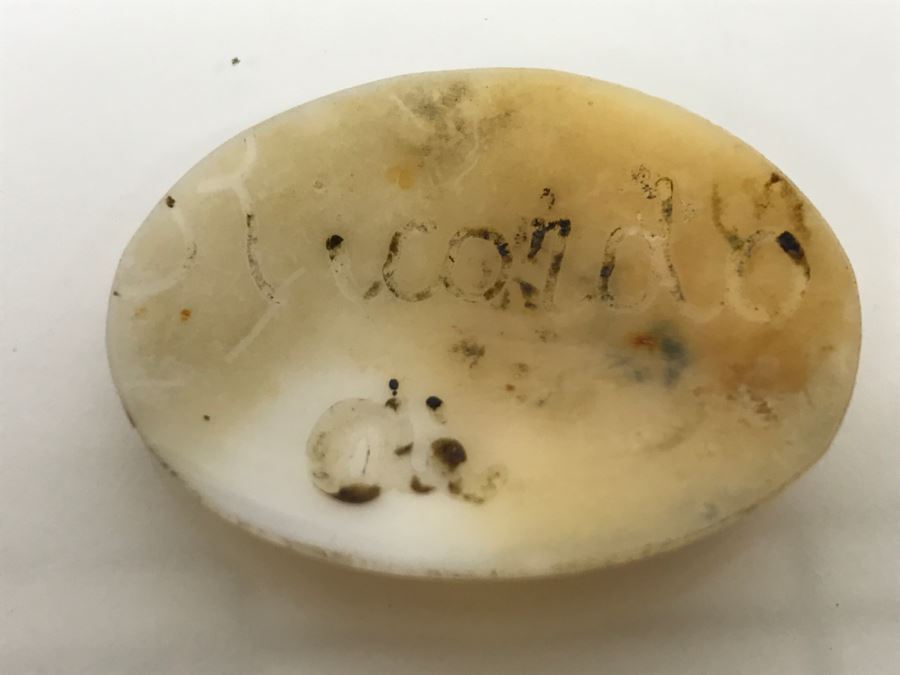 JUST ADDED - Pair Of Carved Shell Cameos - Larger Is Signed 6.2g [Photo 13]