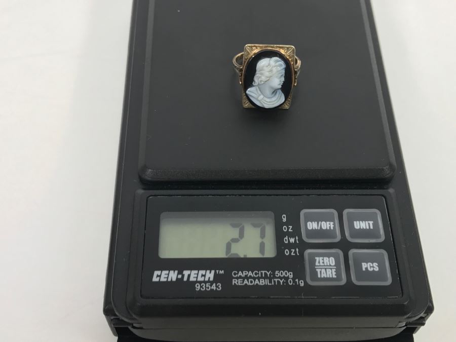 JUST ADDED - 10K Gold Chased Design Ring With Center Cameo A&S 2.7g [Photo 17]
