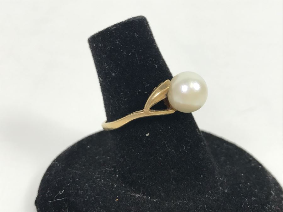 JUST ADDED - 10k Gold Ring With Center Pearl 2.2g [Photo 4]