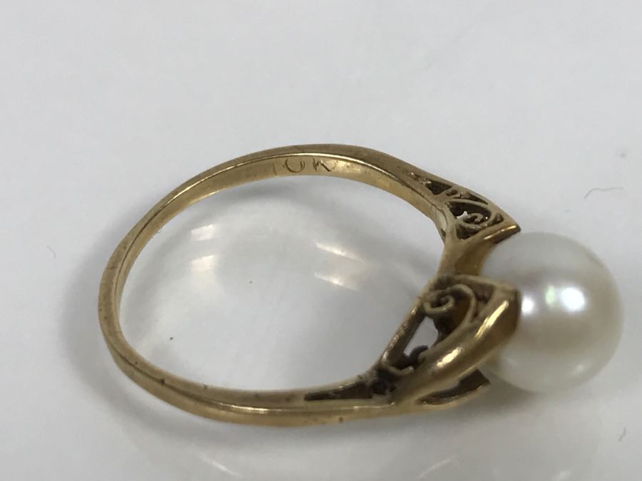 JUST ADDED - 10k Gold Ring With Center Pearl 2.2g [Photo 10]
