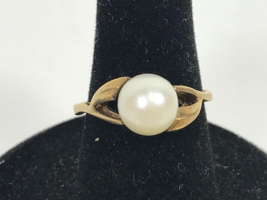 JUST ADDED - 10k Gold Ring With Center Pearl 2.2g [Photo 3]