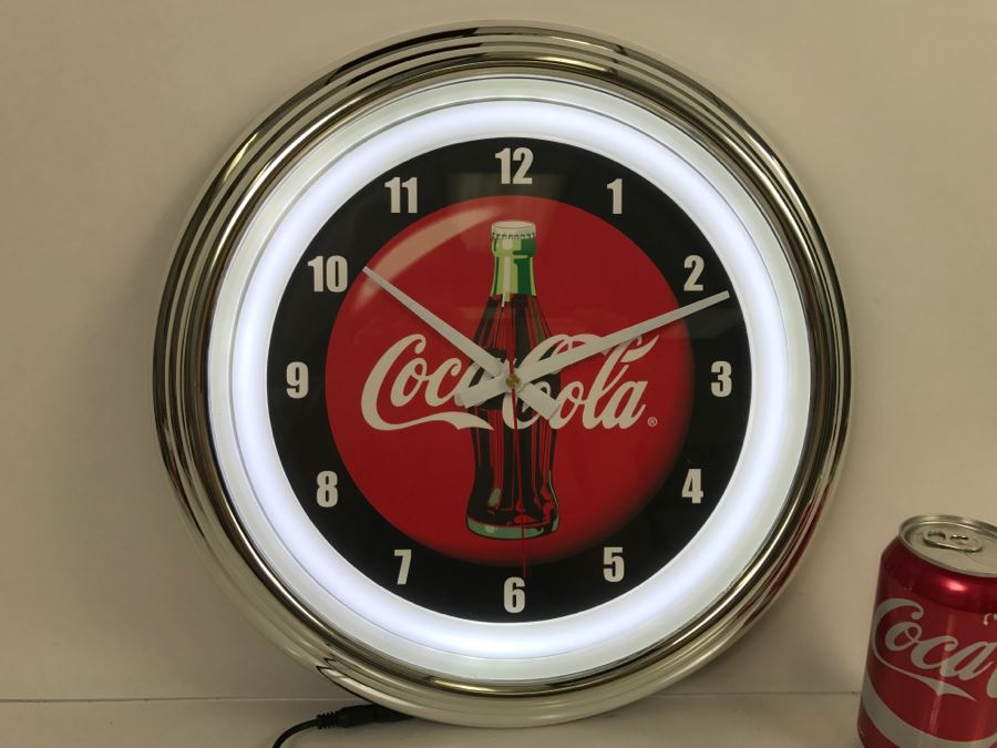 JUST ADDED - New With Opened Box Art Deco Coca-Cola LED Clock [Photo 2]