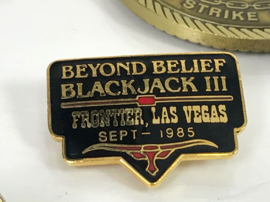 JUST ADDED - Collection Of Various Blackjack Pins, Buttons, Dunes Las Vegas One Dollar Chip, Wooden Trinket Boxes And More - See All Photos [Photo 12]