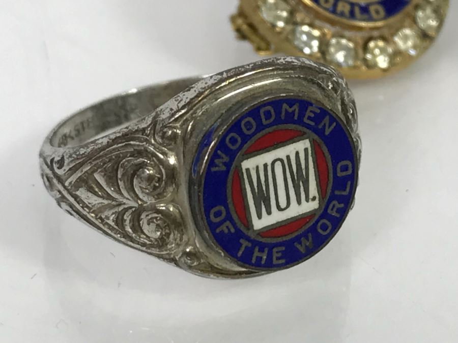 JUST ADDED - Pair Of Sterling Silver Woodmen Of The World WOW Rings And WOW Brooch With Chain [Photo 2]