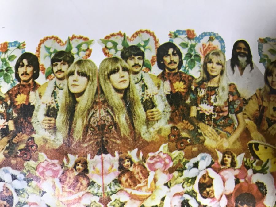 JUST ADDED - Vintage Beatles Poster 'It's Love That Makes The World Go Round.' Campus Book Club PG176 [Photo 7]