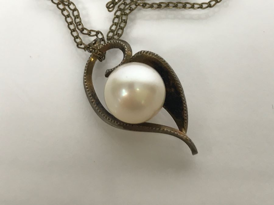 JUST ADDED - Sterling Silver Pendant With Pearl On Gold Filled Chain 2.3g [Photo 3]