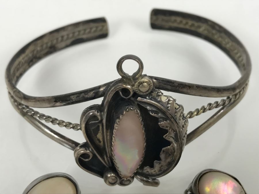 Silver Bracelet With Matching Clip Earrings - No Markings And Not Tested For Silver - 20.6g [Photo 3]