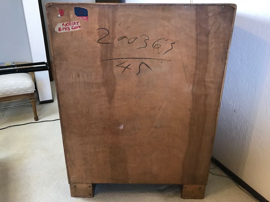 Heywood Wakefield 'Skyliner' 1939 Mid-Century Modern With Art Deco Styling 4-Drawer Highboy Chest Of Drawers Dresser [Photo 19]