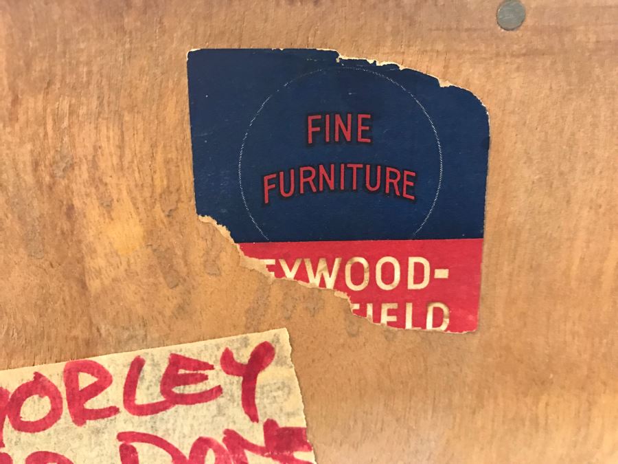 Heywood Wakefield 'Skyliner' 1939 Mid-Century Modern With Art Deco Styling 4-Drawer Highboy Chest Of Drawers Dresser [Photo 17]