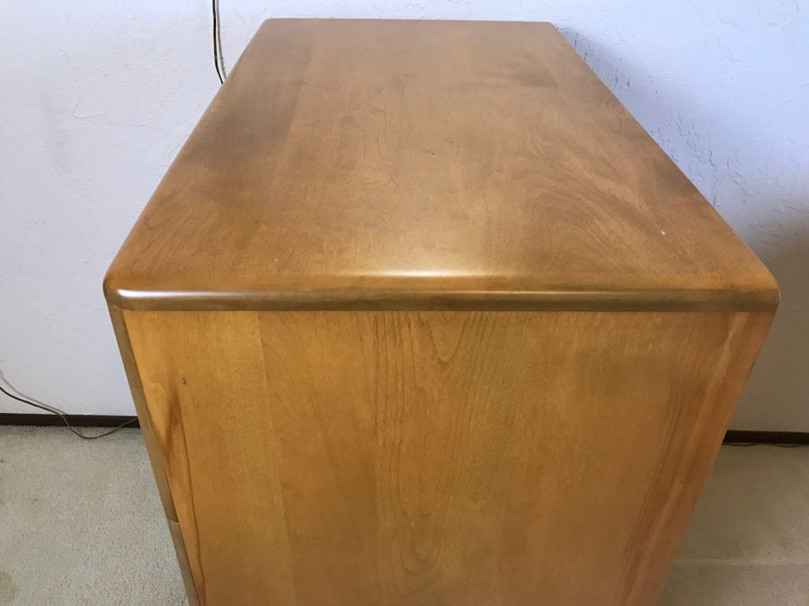 Heywood Wakefield 'Skyliner' 1939 Mid-Century Modern With Art Deco Styling 4-Drawer Highboy Chest Of Drawers Dresser [Photo 15]
