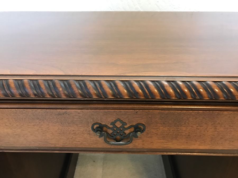 Nice Vintage Kneehole Desk With 7 Drawers [Photo 4]