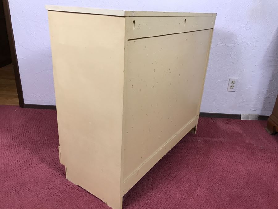 Vintage Mid Century Modern Painted 3-Drawer Chest Of Drawers Dresser [Photo 7]