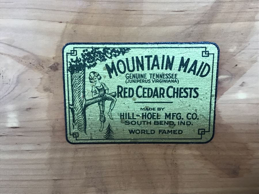 Vintage Mountain Maid Tennessee Red Cedar Chest Hill-Hoel Mfg Co On Casters [Photo 10]