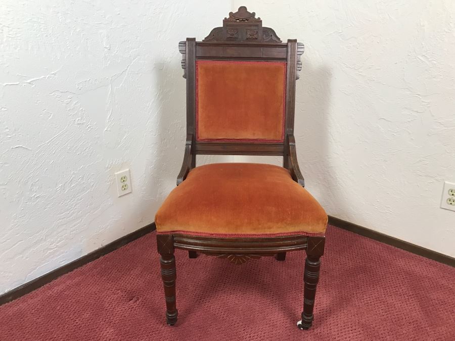 Antique Carved Mahagony Chair [Photo 3]