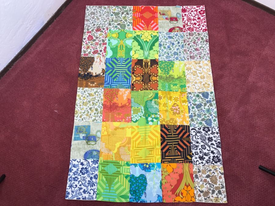 Vintage Custom Hand Sewn Quilt [Photo 4]