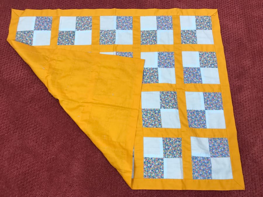 Vintage Custom Hand Sewn Quilt [Photo 5]