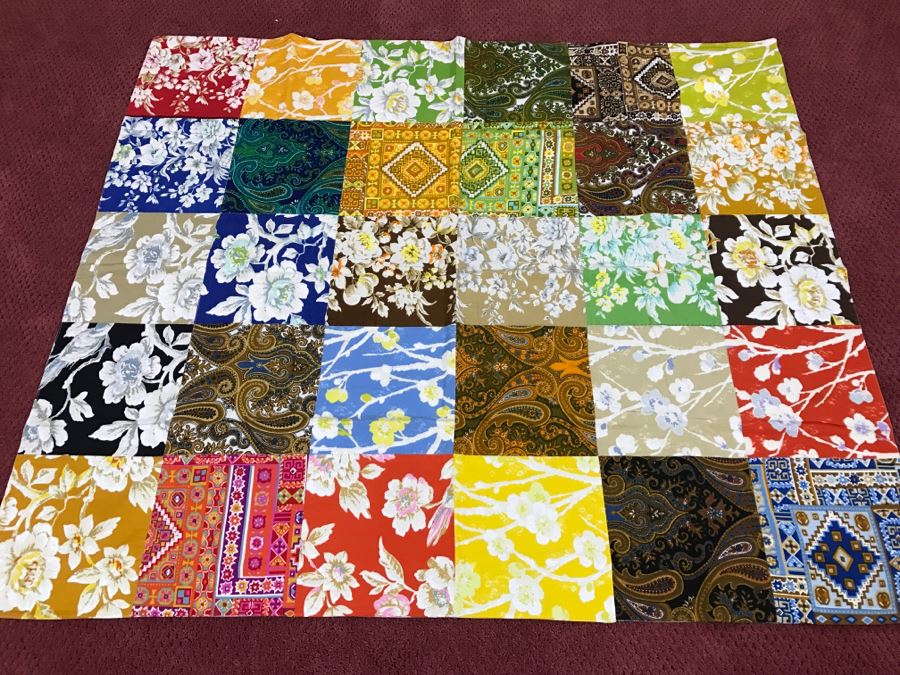 Vintage Custom Hand Sewn Quilt [Photo 2]