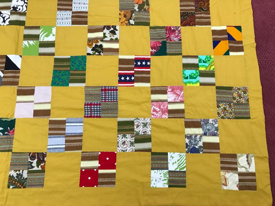 Vintage Custom Hand Sewn Quilt [Photo 8]