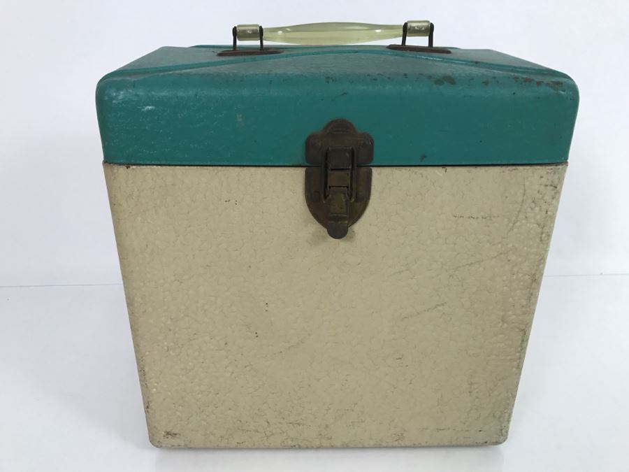 (50) Collection Of Various Japanese Vinyl Records Various Labels Victor, Columbia, King Record, Teichiku, Mercury, Tokyo Records In Vintage Metal Carrying Case [Photo 2]