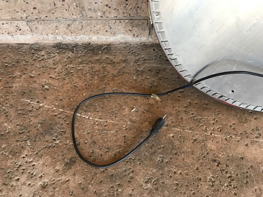 ARCO Gas Electric Round Sign [Photo 8]