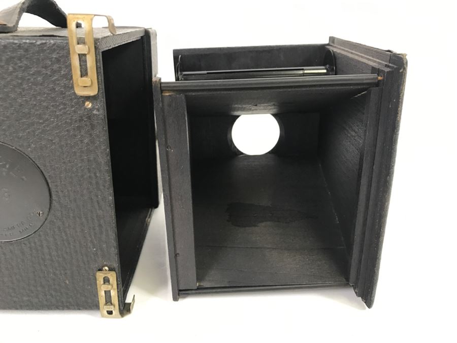 kewpie box camera