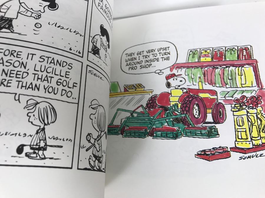 Collection Of Charles M. Schulz Peanuts Paperback Books (2) An Educated Slice First Edition, The Wonderful World Of Peanuts And Hey, Peanuts [Photo 12]