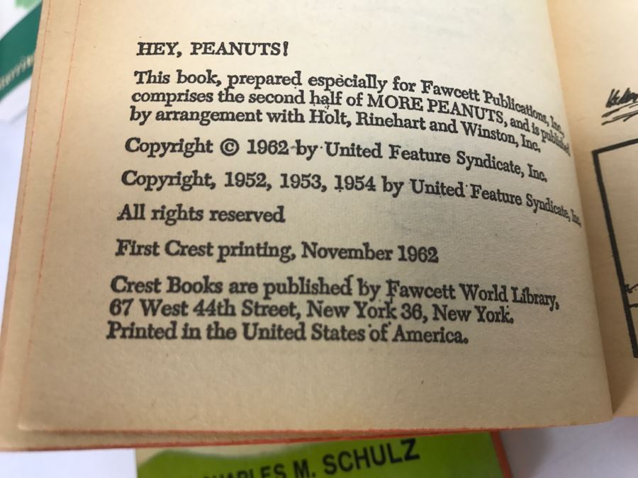 Collection Of Charles M. Schulz Peanuts Paperback Books (2) An Educated Slice First Edition, The Wonderful World Of Peanuts And Hey, Peanuts [Photo 6]