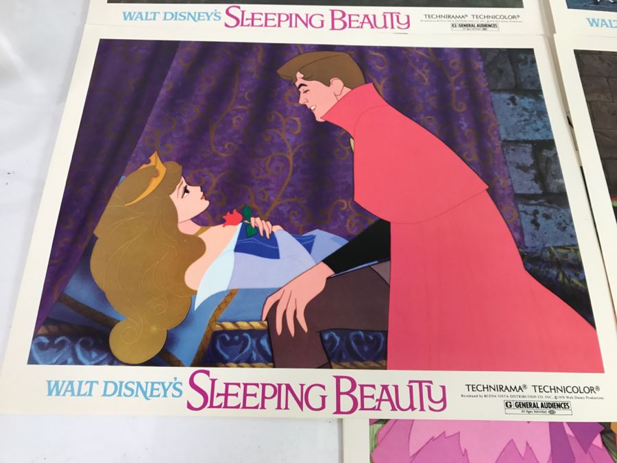 Vintage 1970 (8) Full Color 11x14 Scenes From Walt Disney's Sleeping Beauty [Photo 9]