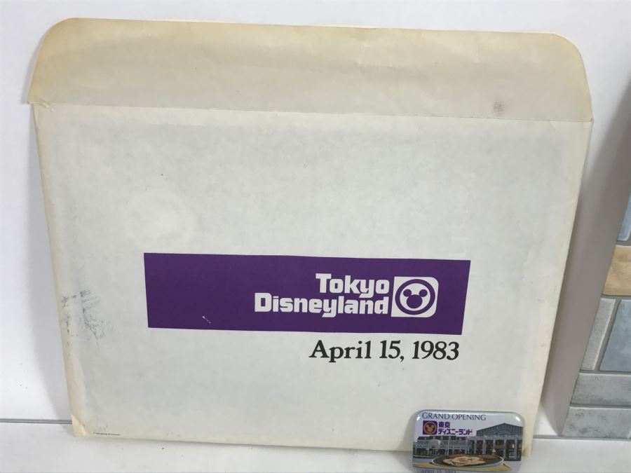 Various Walt Disney Stickers, Pictures, Tokyo Disneyland Packet, The New Fantasyland Packet, Walt Disney Productions Patch [Photo 10]