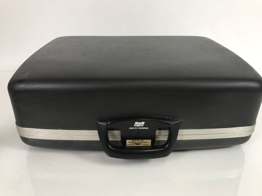 Vintage Smith-Corona Galaxie Twelve Typewriter With Case And Cover Excellent Condition [Photo 10]