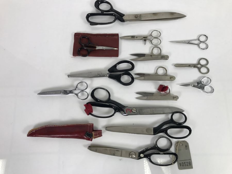 Various Industrial Seamstress Scissors Mostly WISS From Hollywood Wardrobe Designer I Love Lucy [Photo 2]